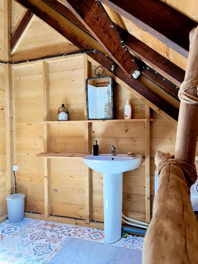Habitation La Reine Du Camp Chambres D'Hotes Saint-Claude Kültér fotó